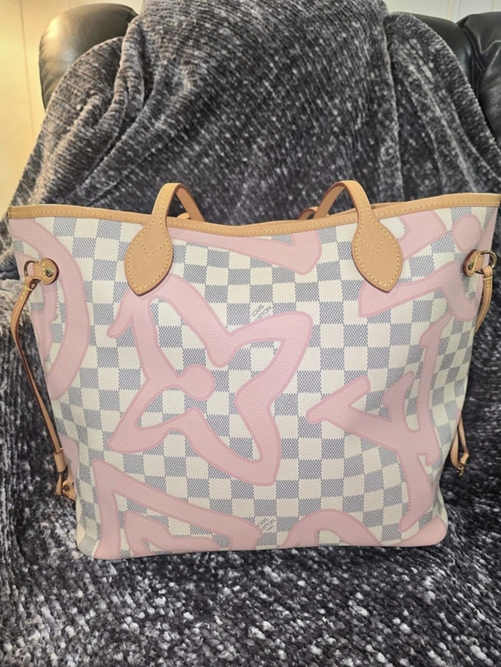 Louis Vuitton Neverfull MM Damier Azur Tahitienne Pink Limited Edition